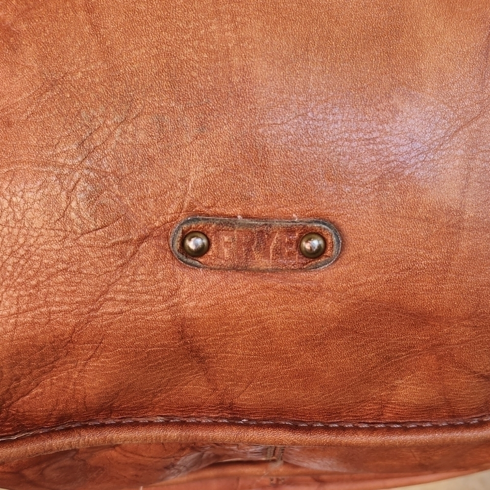 Frye Leather Western Madison Cross Body - Picture 10 of 14
